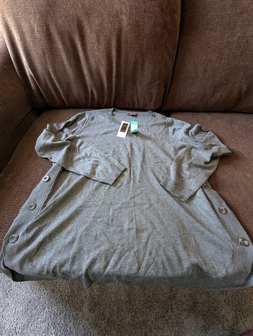 Women’s Gray Crew Neck Button-Side Sweater